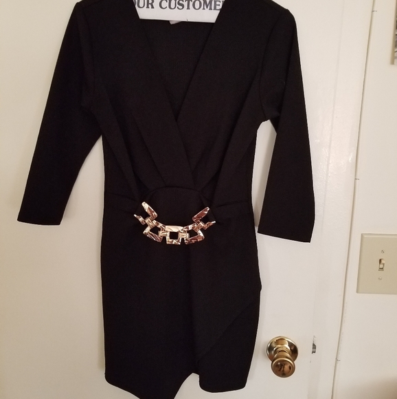 a'gaci Dresses & Skirts - Lil Black Dress